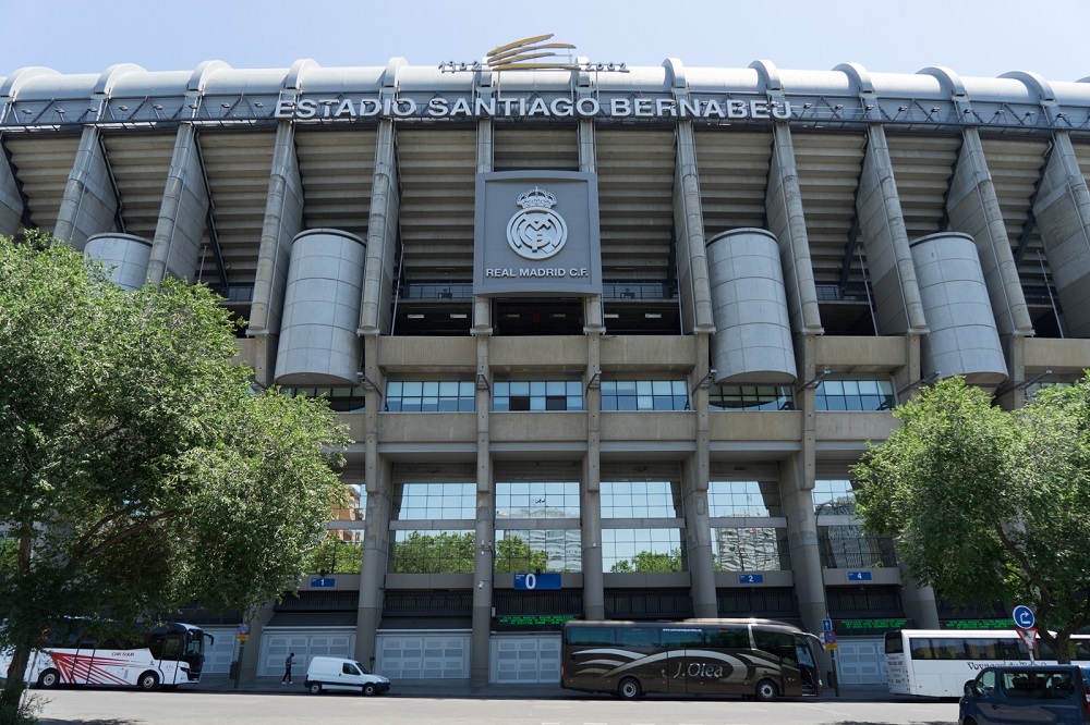 Esstadio Santiago bernabeu, Madrid Facade van het voetbalstadion Santiago Bernabeu van Real Madrid, te Madrid