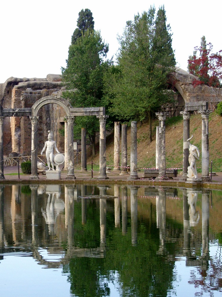 Villa Hadriana, Rome Beelden bij Villa Hadriana te Rome